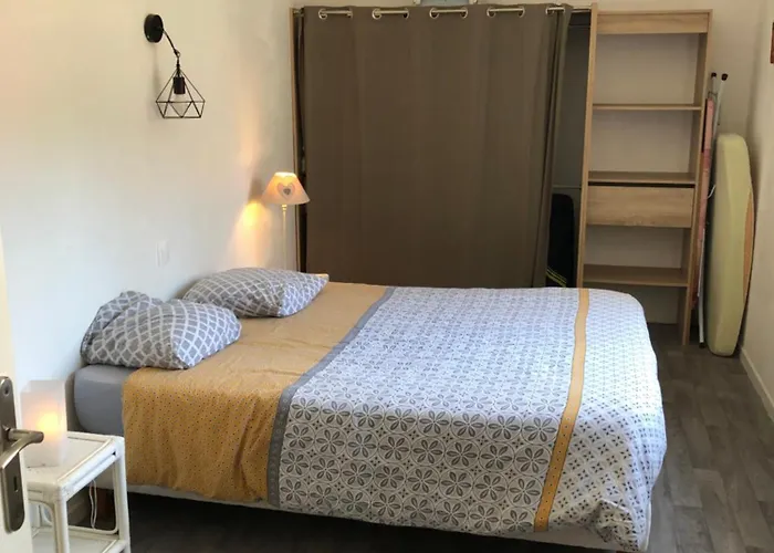 Maison Au Calme Climatisee Avec De Mai A Fin Septembre بيت للعطل *