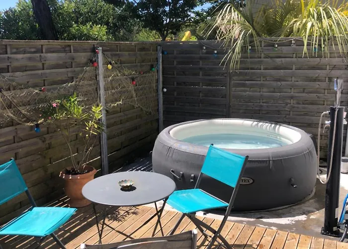 Maison Au Calme Climatisee Avec De Mai A Fin Septembre *