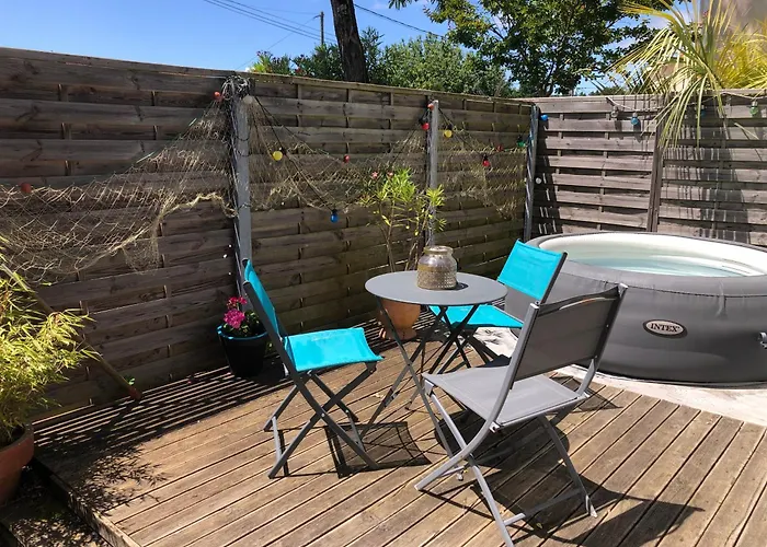 Maison Au Calme Climatisee Avec De Mai A Fin Septembre رويا