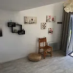 Maison Au Calme Climatisee Avec De Mai A Fin Septembre Ρουαγιάν