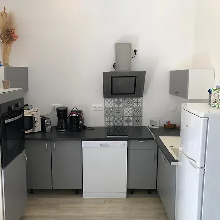 Maison Au Calme Climatisee Avec De Mai A Fin Septembre