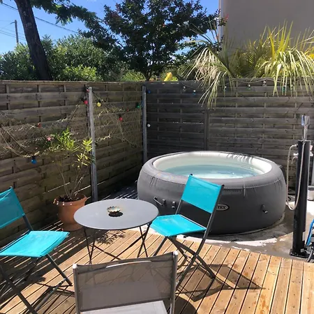 Maison Au Calme Climatisee Avec De Mai A Fin Septembre *