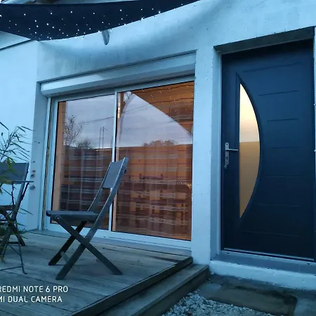 Hébergement de vacances Maison Au Calme Climatisee Avec De Mai A Fin Septembre *