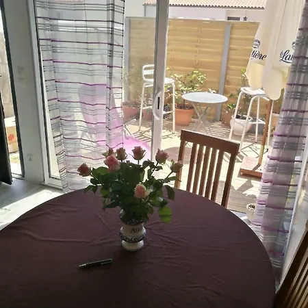 Hébergement de vacances Maison Au Calme Climatisee Avec De Mai A Fin Septembre Royan